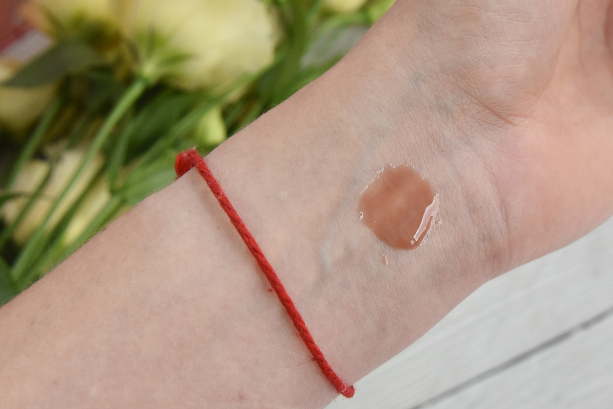 Summer Fridays Lip Butter Balm in Vanilla Beige