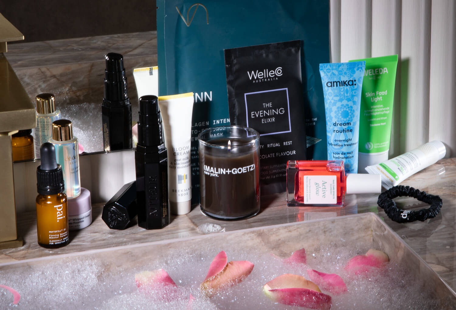 Niche Beauty Love Me More Box 2024 Niche Beauty Love Me More Box 2024