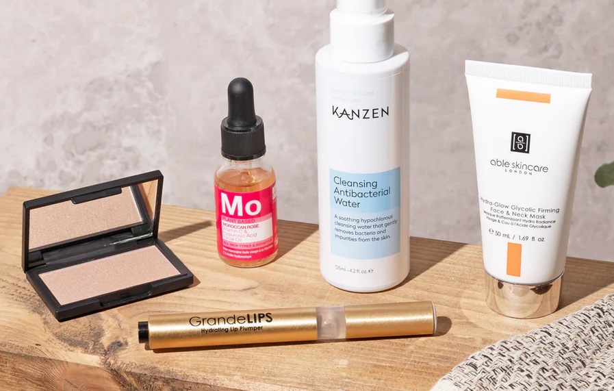 Roccabox Beauty Box November 2024