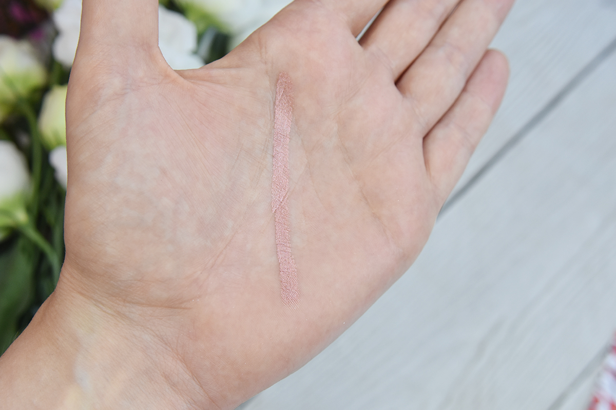 Charlotte Tilbury Colour Chameleon in Pillow Talk