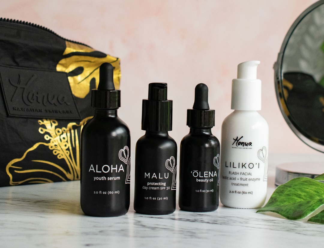 Laurel & Reed x Honua Skincare Beauty Box 2024