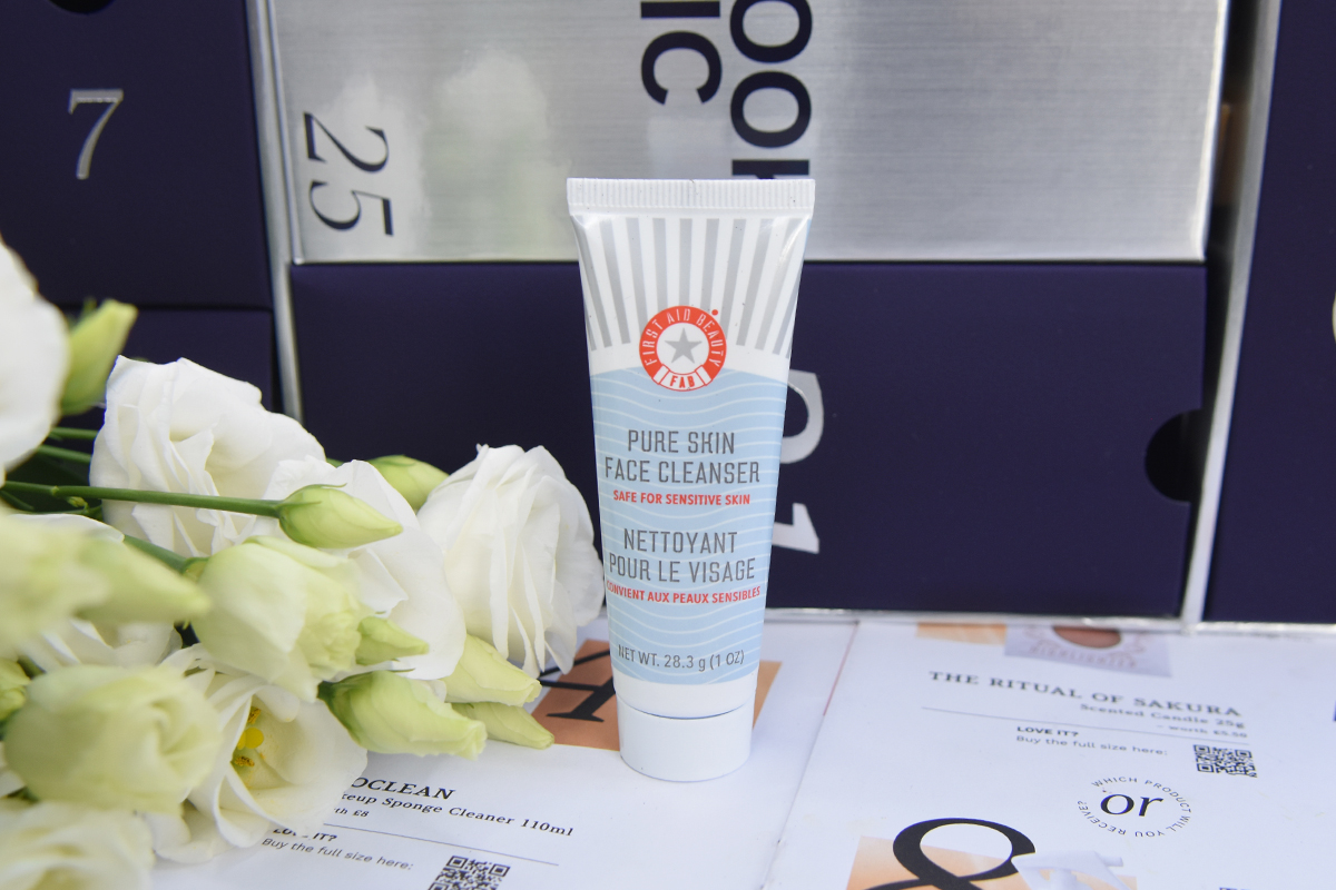 First Aid Beauty Pure Skin Face Cleanser