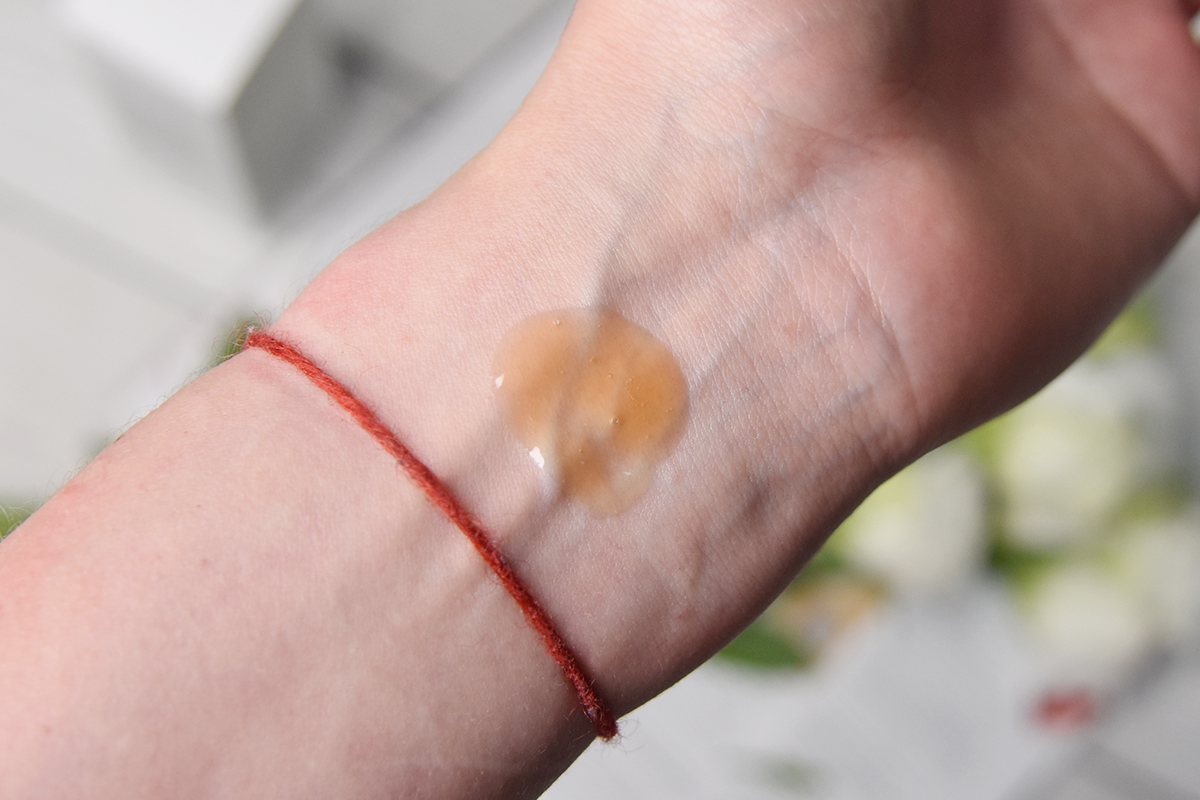 Zelens Revitalising and Clearing Serum Review Zelens Revitalising and Clearing Serum Review