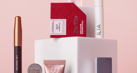 Naturisimo Holiday Heroes Makeup Box 2024