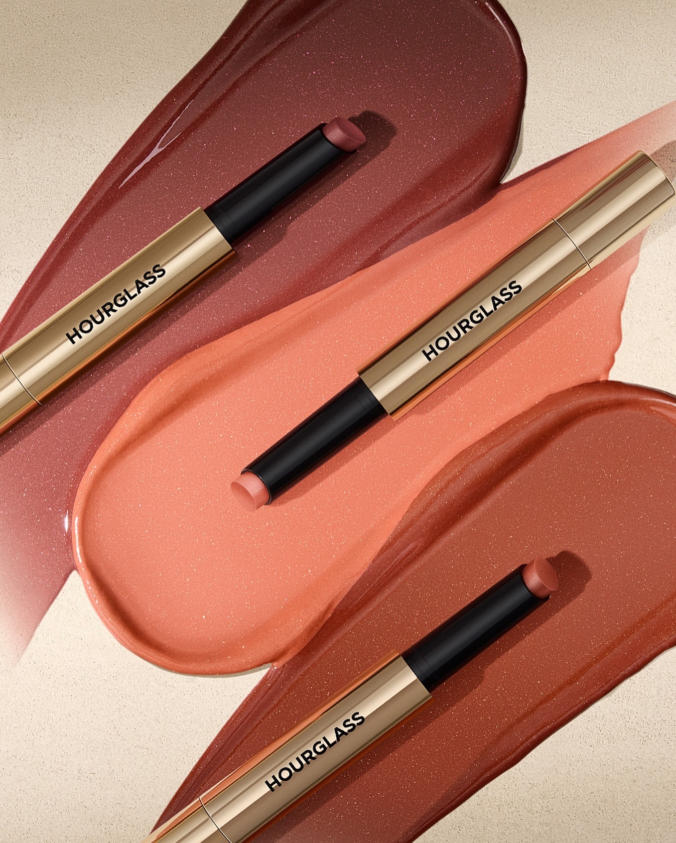 3 new shades of the Hourglass Phantom Volumizing Glossy Balm 3 new shades of the Hourglass Phantom Volumizing Glossy Balm