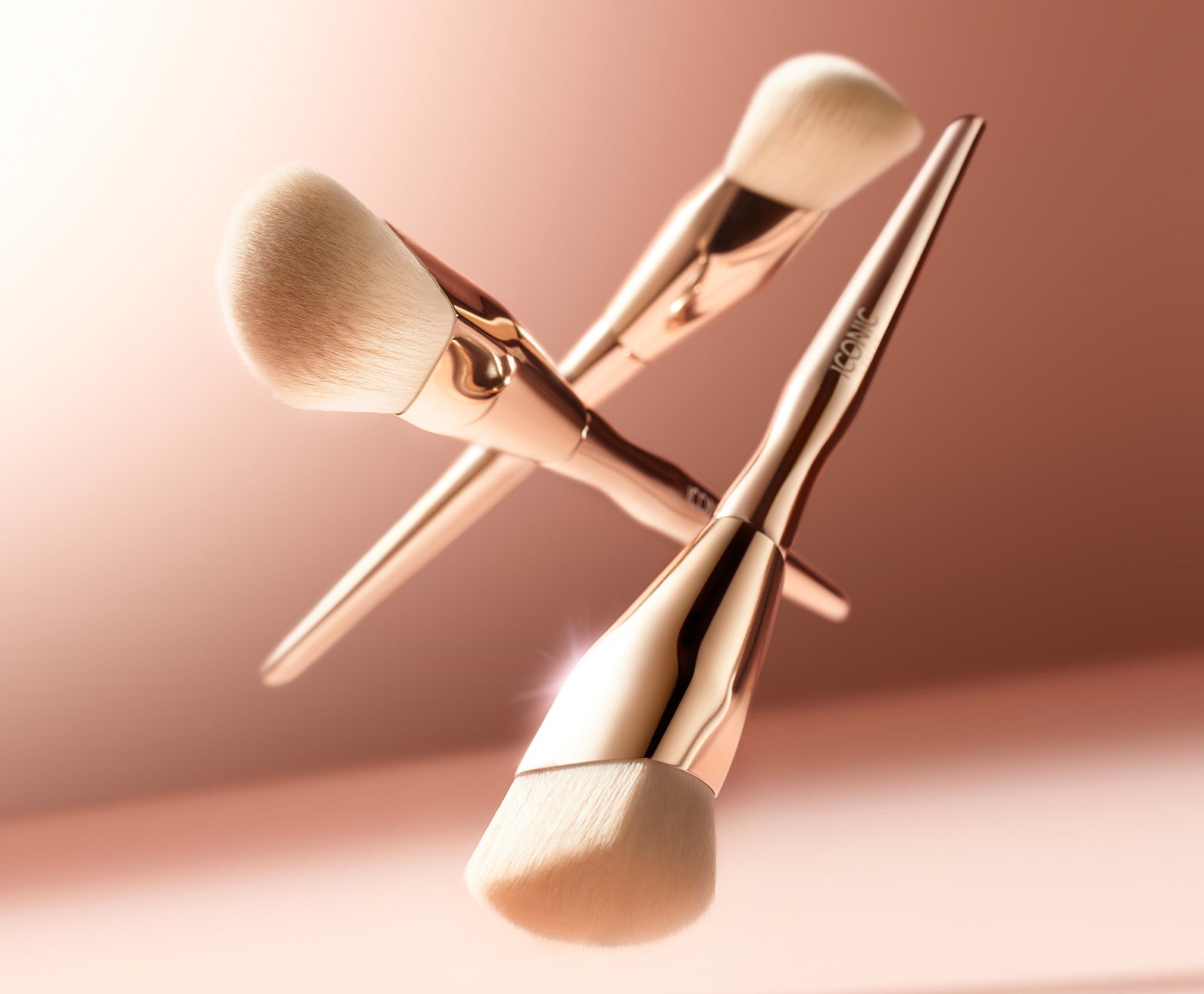 ICONIC London Complexion Brush
