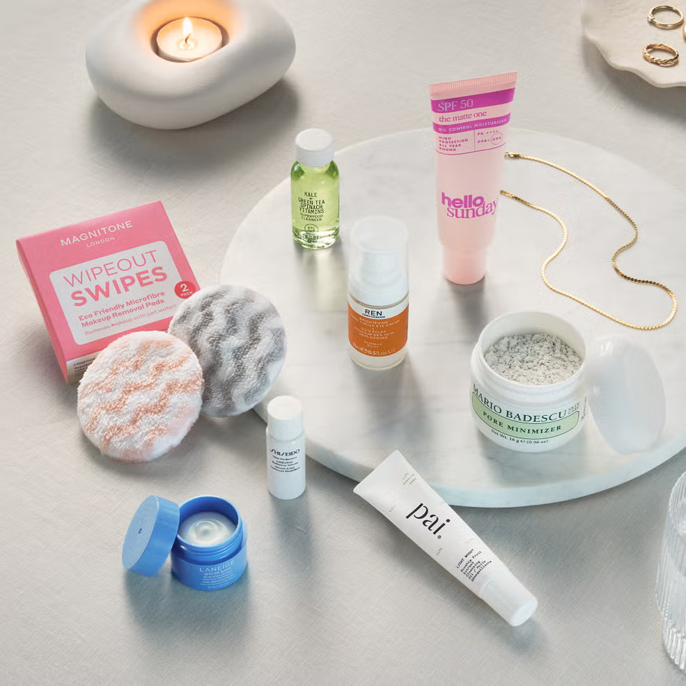 Lookfantastic The Glow 'n' Go Edit 2025