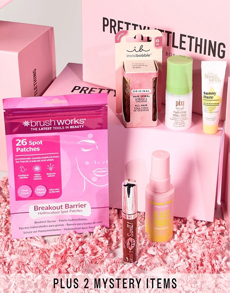 PrettyLittleThing Beauty Favourites Beauty Box 2025