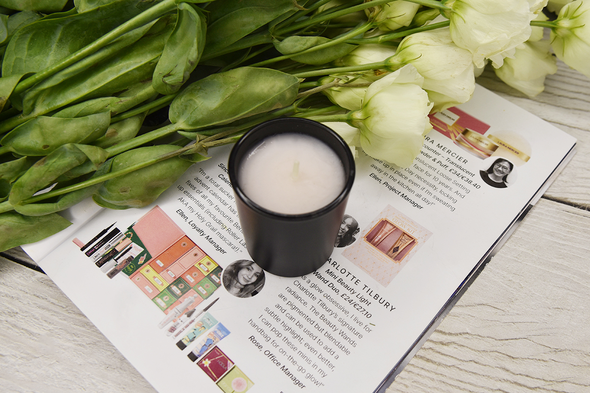 NEST New York Himalayan Salt and Rosewater Classic Candle