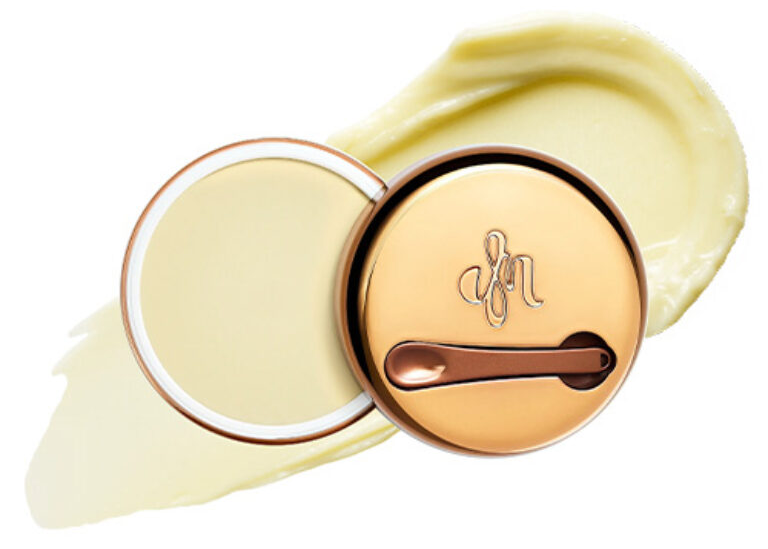 Danessa Myricks Beauty Yummy Skin Blurring Balm Powder Danessa Myricks Beauty Yummy Skin Blurring Balm Powder