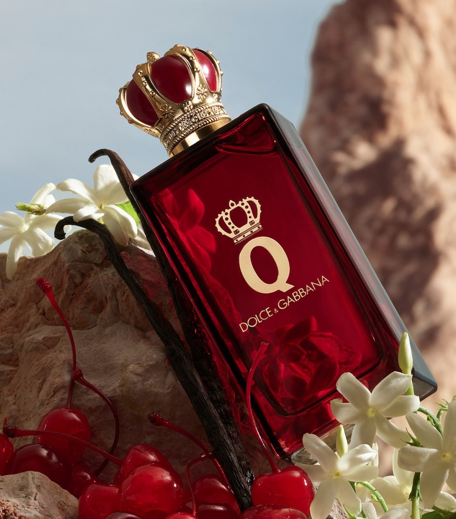 Dolce & Gabbana Q by Dolce & Gabbana Pure Perfume Dolce & Gabbana Q by Dolce & Gabbana Pure Perfume