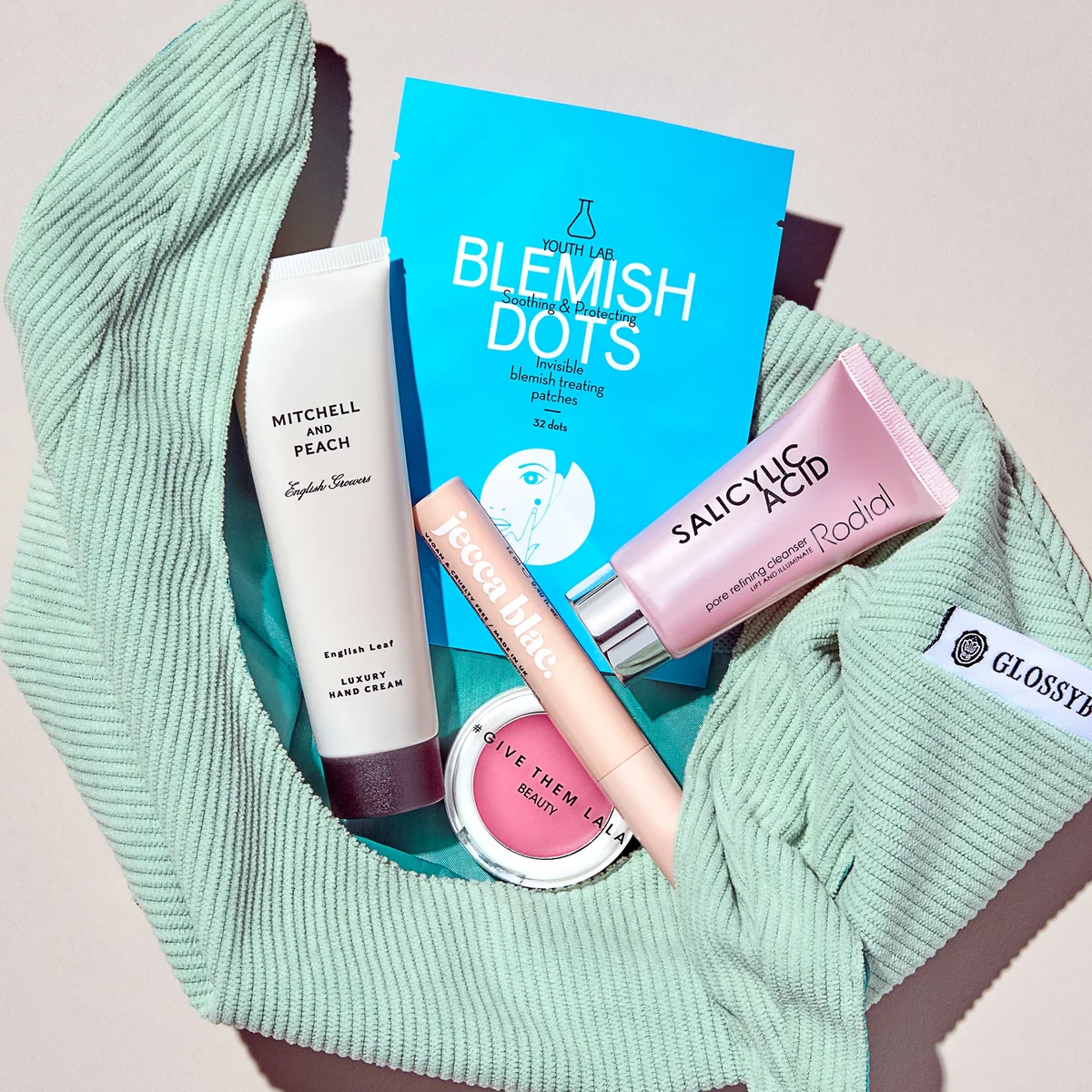 GlossyBox Beauty Box March 2025 GlossyBox Beauty Box March 2025