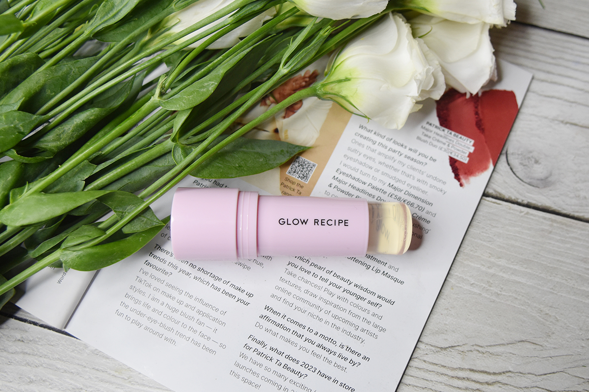 Glow Recipe Watermelon Glow Niacinamide Dew Balm Sunscreen Stick SPF 30 Glow Recipe Watermelon Glow Niacinamide Dew Balm Sunscreen Stick SPF 30