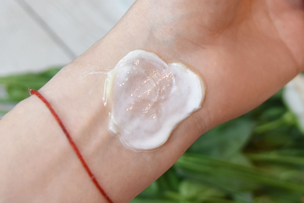 Elemis Pro-Collagen Cleansing Balm Review Elemis Pro-Collagen Cleansing Balm Review