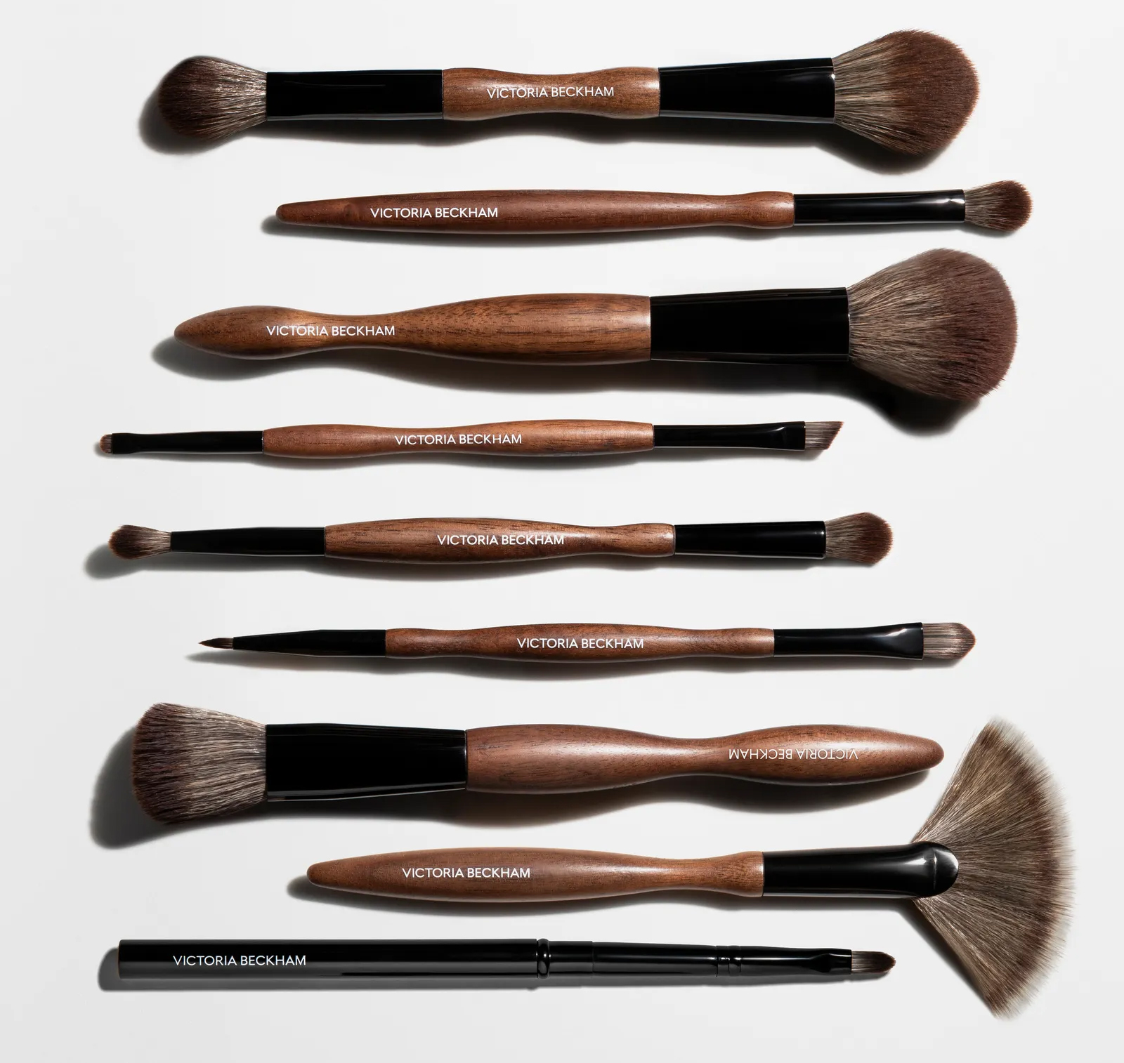 Victoria Beckham Brushes Victoria Beckham Brushes