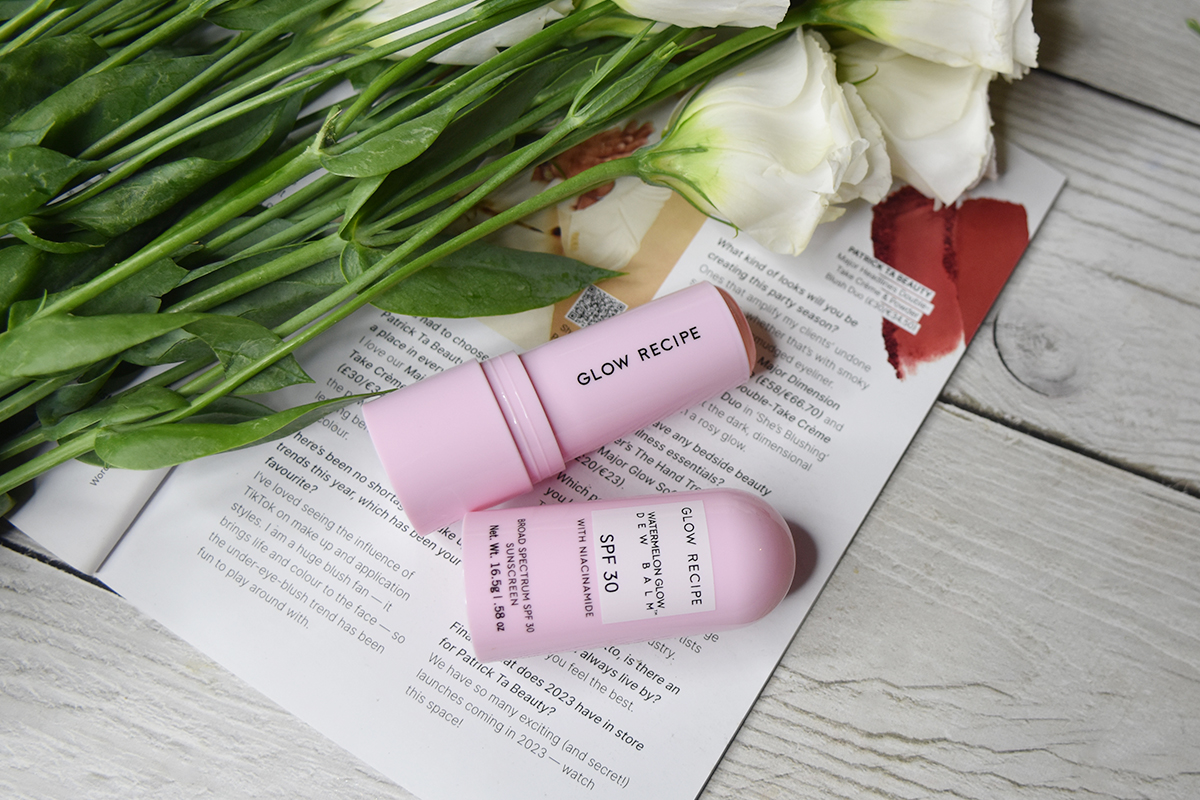 Glow Recipe Watermelon Glow Niacinamide Dew Balm Sunscreen Stick SPF 30 Review Glow Recipe Watermelon Glow Niacinamide Dew Balm Sunscreen Stick SPF 30 Review