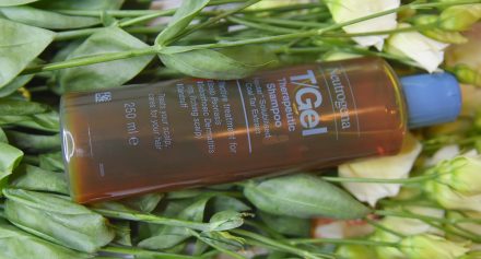 Neutrogena T/Gel Therapeutic Shampoo Treatment for Scalp Psoriasis and Dandruff Review Neutrogena T/Gel Therapeutic Shampoo Treatment for Scalp Psoriasis and Dandruff Review