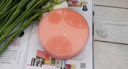 Fenty Butta Drop Whipped Oil Body Cream with Tropical Oils + Shea Butter Citrus Sorbet Fenty Butta Drop Whipped Oil Body Cream with Tropical Oils + Shea Butter Citrus Sorbet