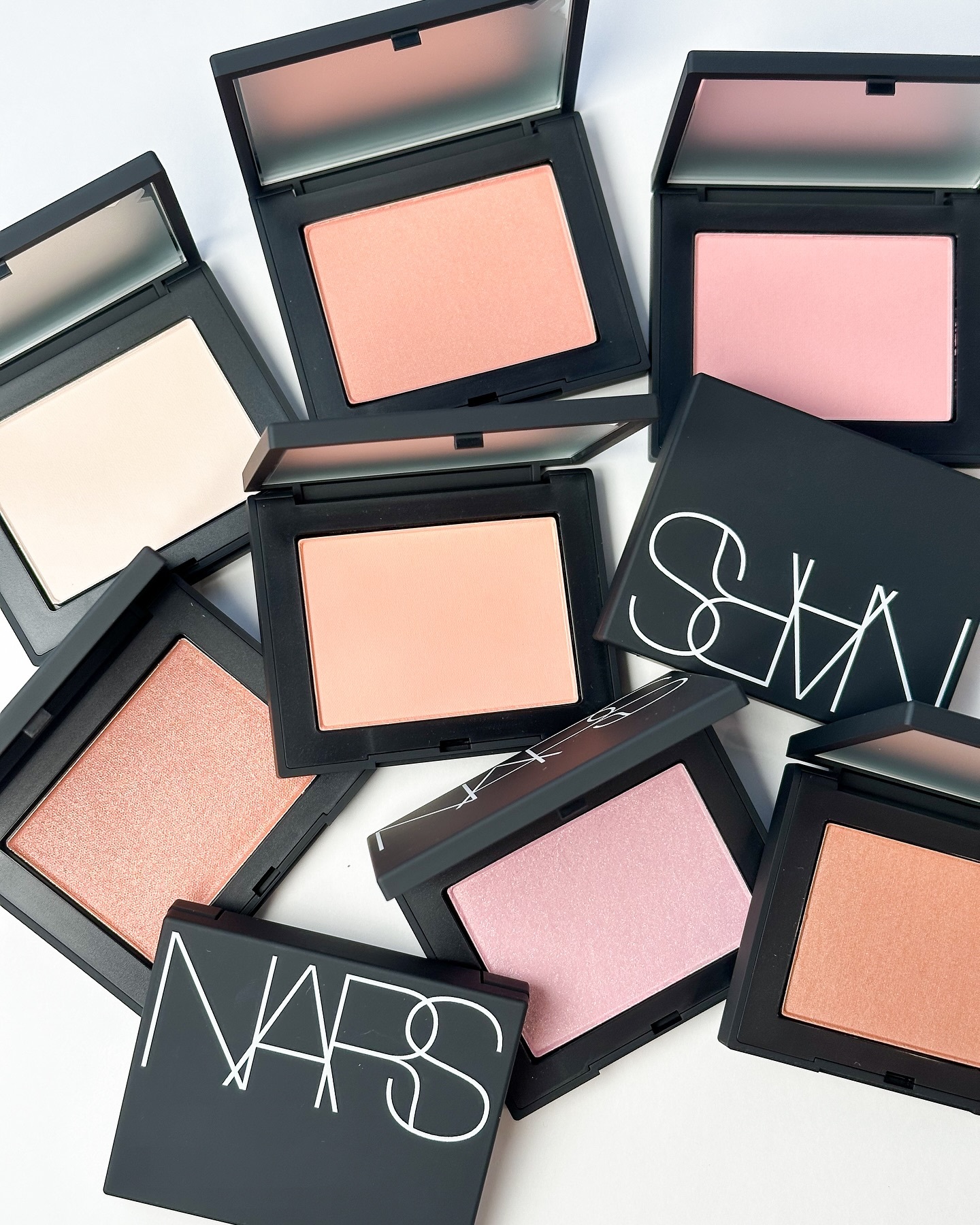 New shades of the NARS Powder Blush New shades of the NARS Powder Blush