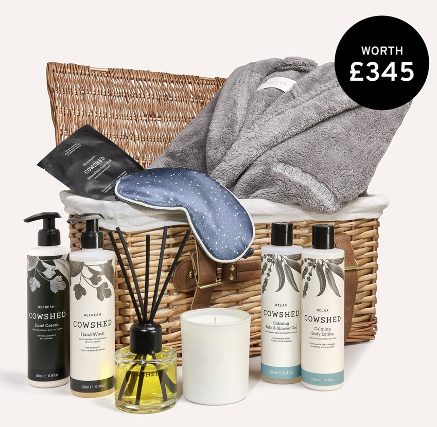 Cowshed The Relax & Unwind Hamper 2025