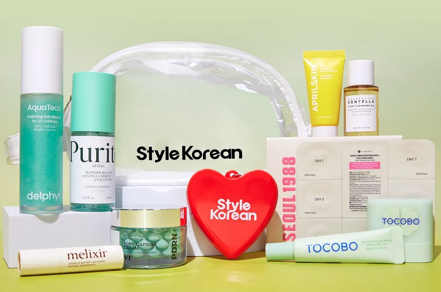 Stylekorean Weekend Beauty Bag 2025