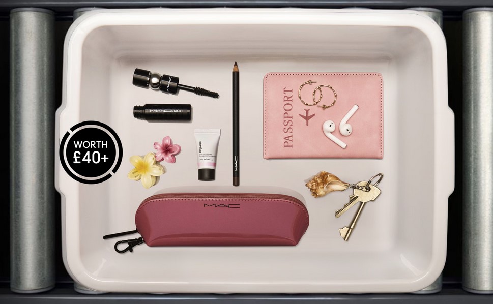 Free gift with purchase at MAC