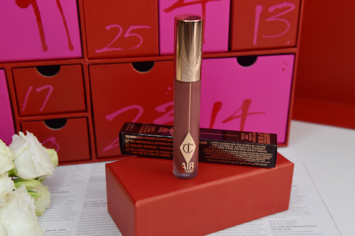 Charlotte Tilbury Airbrush Flawless Lip Blur in Walk of No Shame