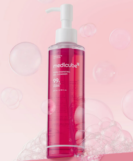 Medicube PDRN Gel To Foam Cleanser