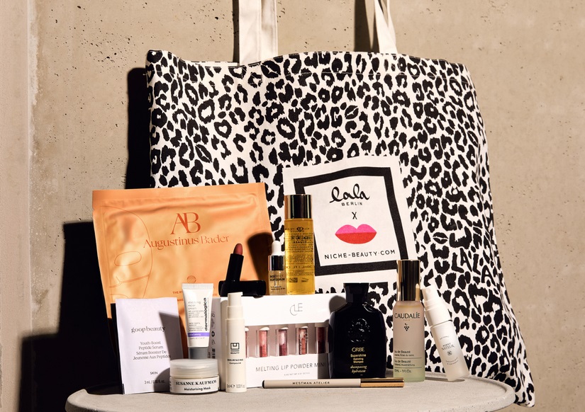 Niche Beauty It Girl Bag 2025