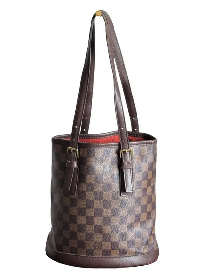36% off Louis Vuitton Bucket leather handbag at Vestiaire Collective