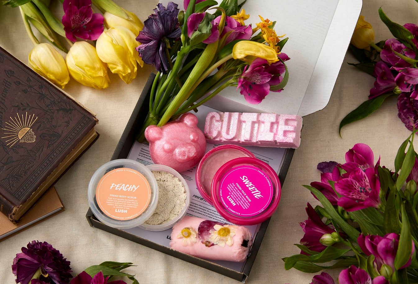 Lush Fresh and Flowers Subscription Box February 2026