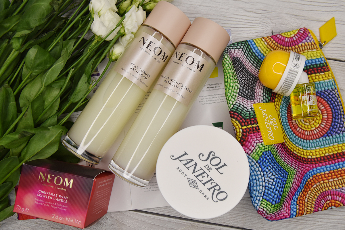 And a showcase of purchases I made to qualify for the goody bag, along with a few extra gifts with purchase